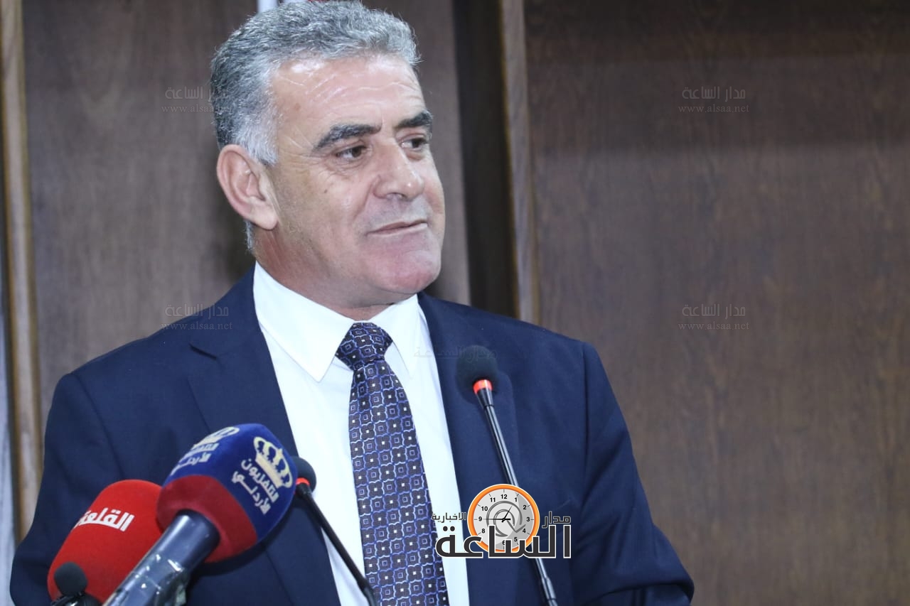 Madar Al-Saa Images 0.7492751647432763