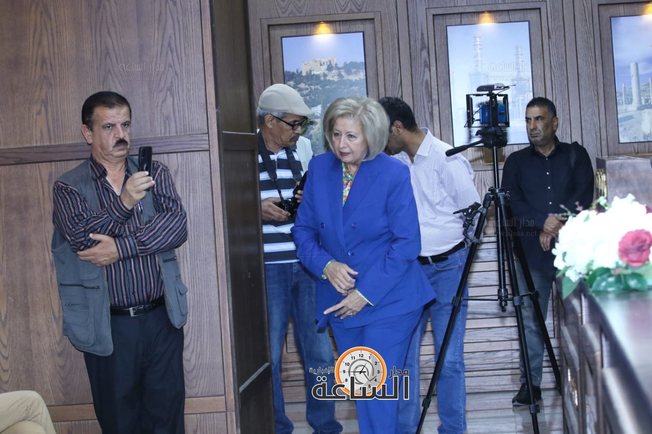 Madar Al-Saa Images 0.23562356214139468