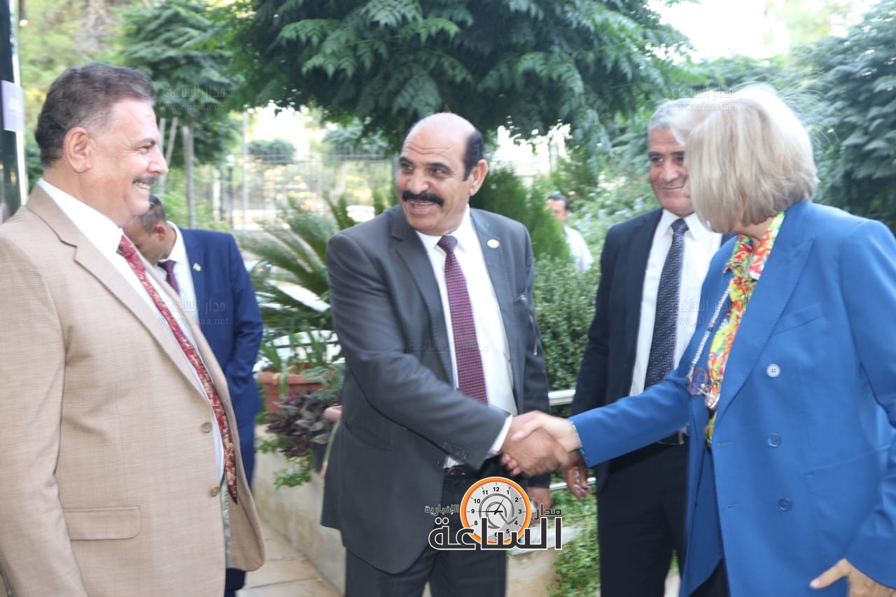 Madar Al-Saa Images 0.35567365227261805