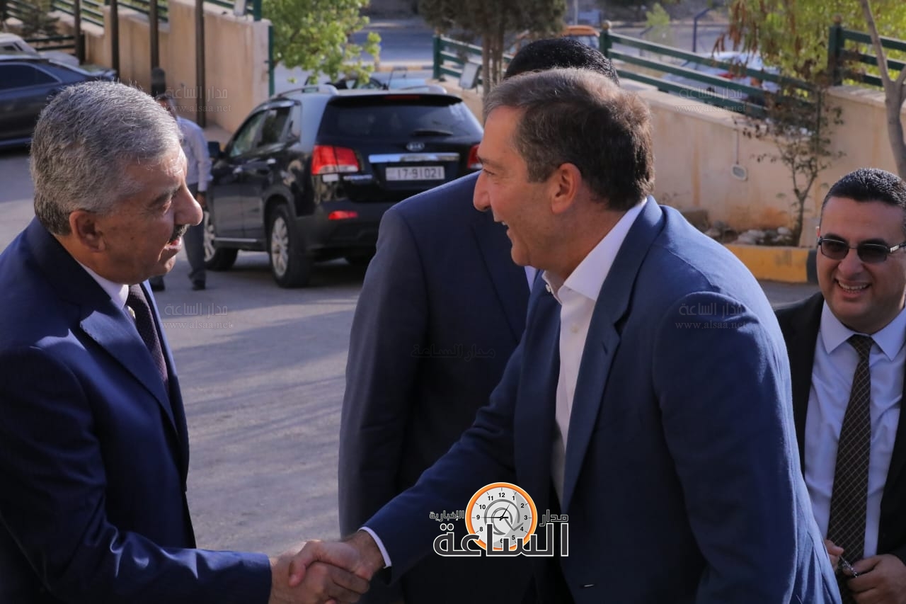 Madar Al-Saa Images 0.05340096372472902