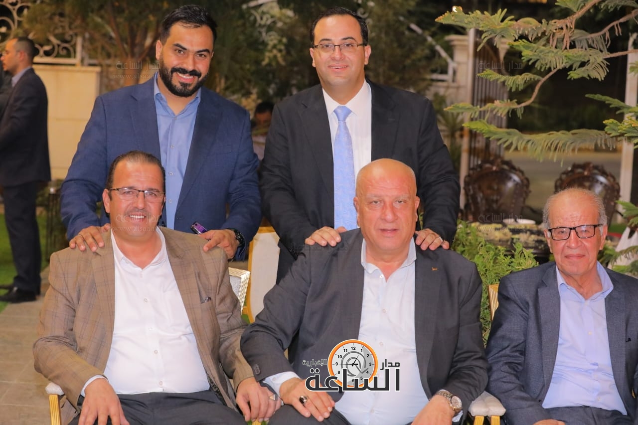 Madar Al-Saa Images 0.5003396183876878