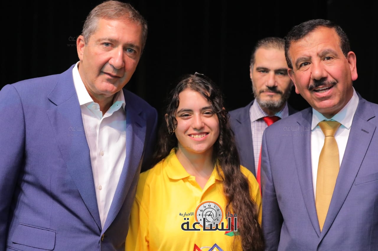 Madar Al-Saa Images 0.9661643472783432