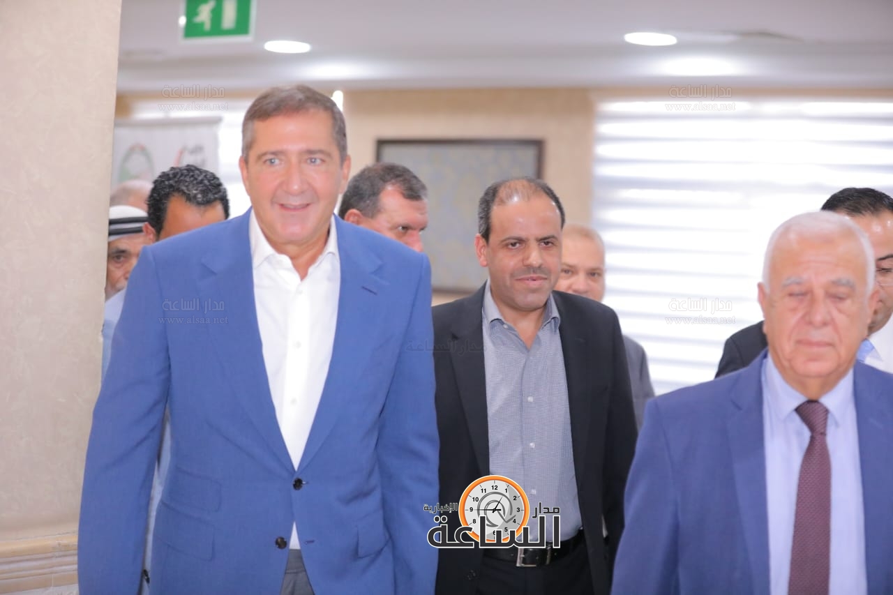 Madar Al-Saa Images 0.34556896849572105