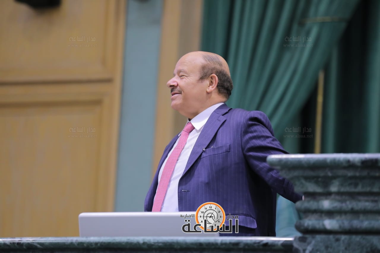 Madar Al-Saa Images 0.8110686305610553