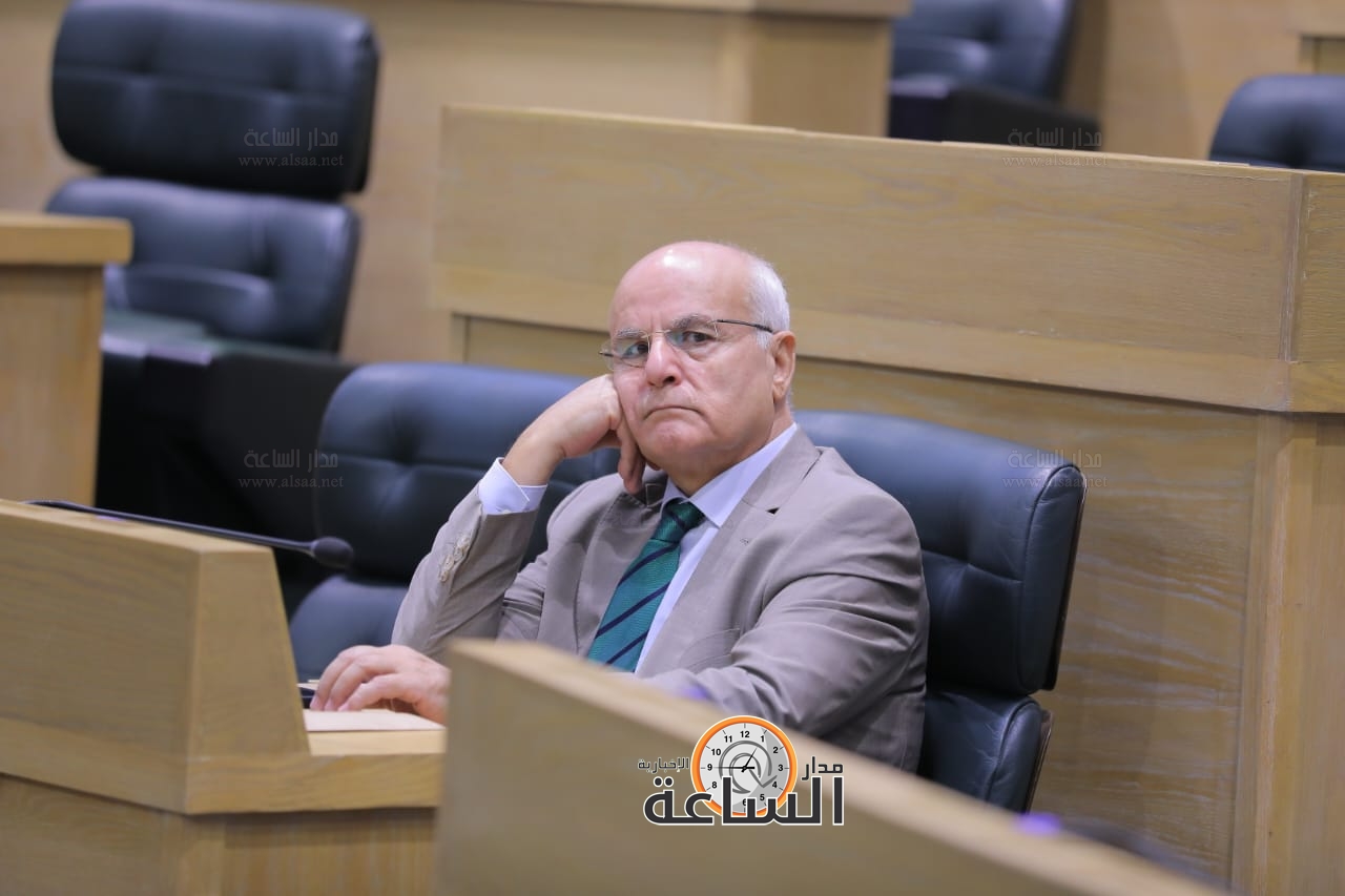 Madar Al-Saa Images 0.9243894725325172