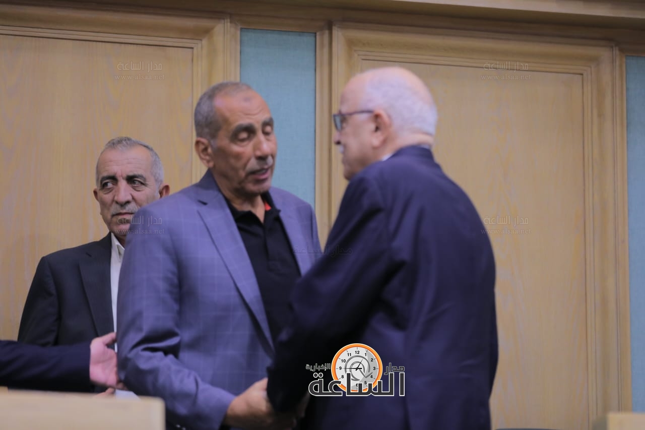 Madar Al-Saa Images 0.09007818210185903