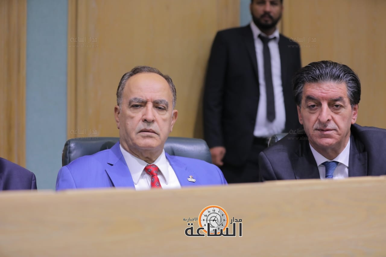 Madar Al-Saa Images 0.39479057473119883