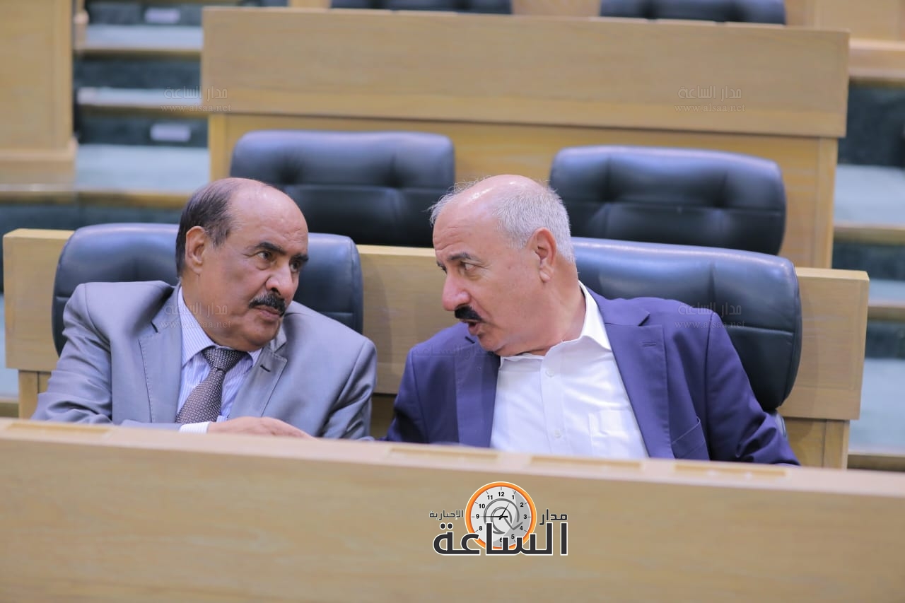 Madar Al-Saa Images 0.6463348934436226