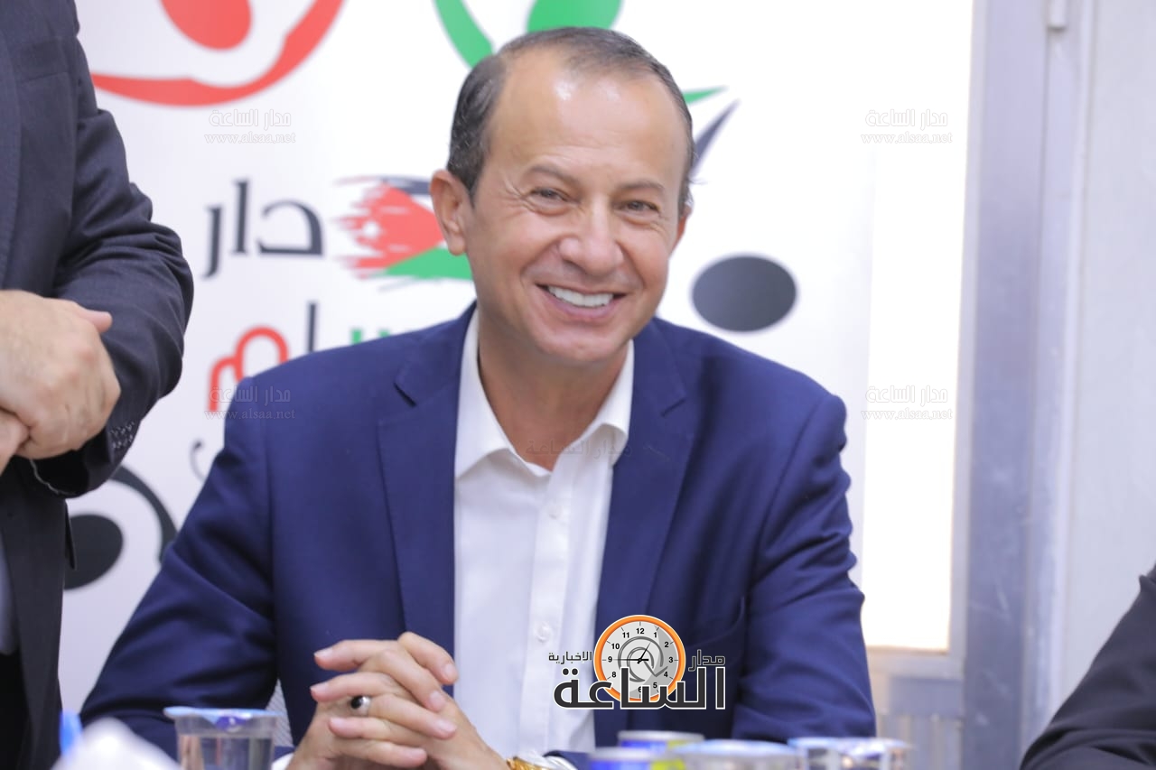 Madar Al-Saa Images 0.1455368072088512