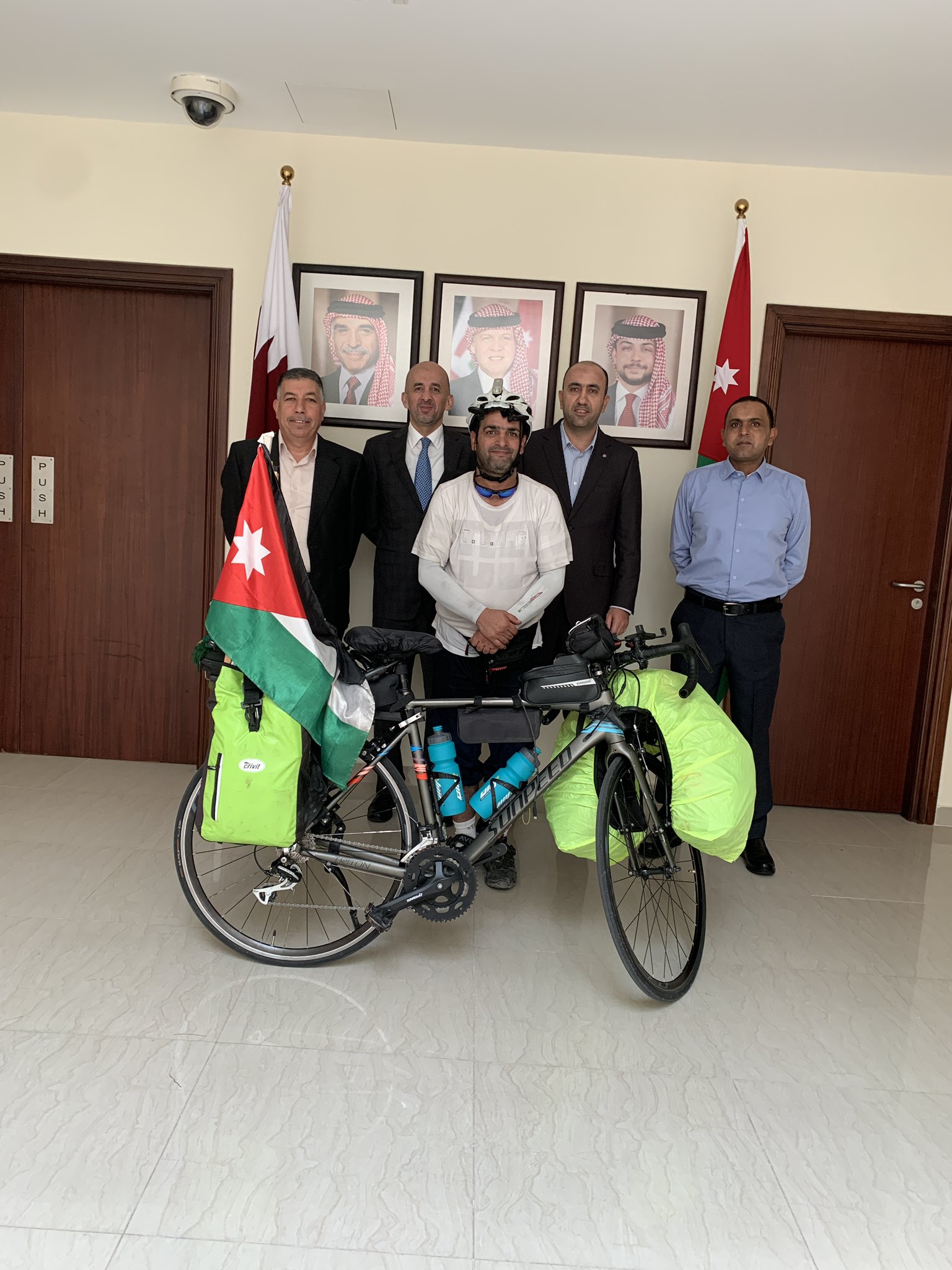 Madar Al-Saa Images 0.2285991211945455