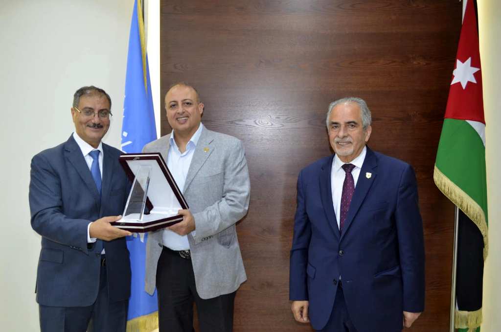 Madar Al-Saa Images 0.9293630279455731