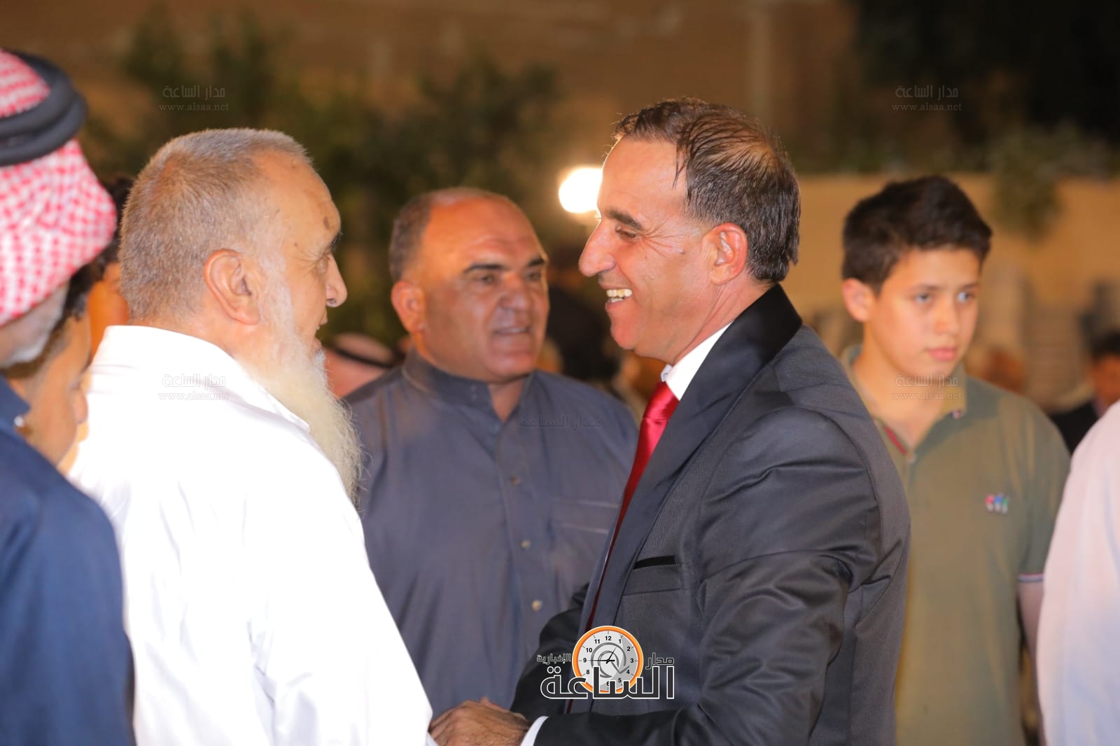 Madar Al-Saa Images 0.31118502994995256