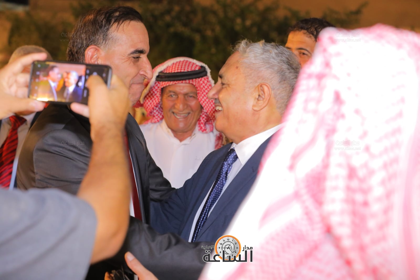 Madar Al-Saa Images 0.1544705471928578