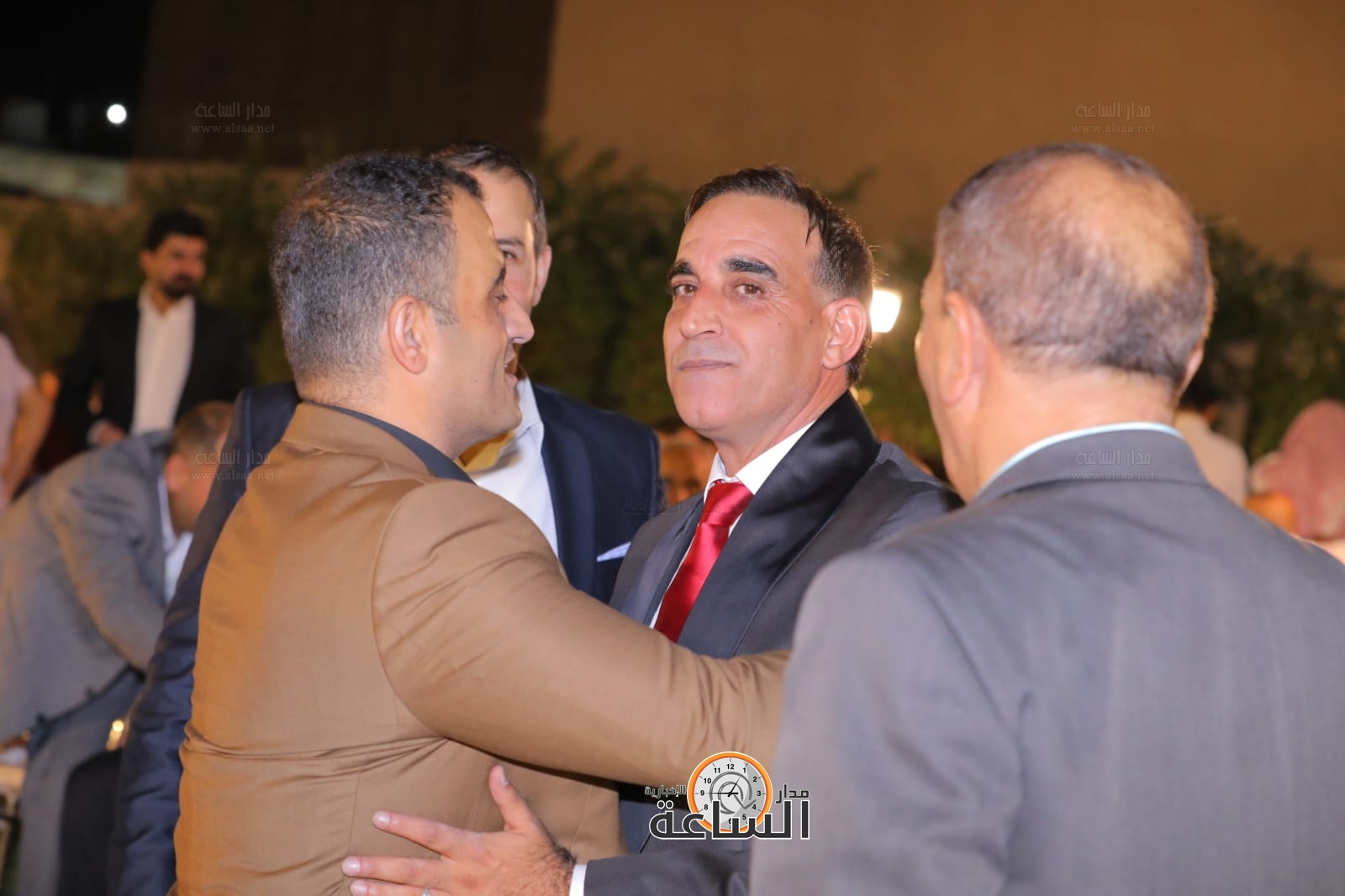 Madar Al-Saa Images 0.027088694954569226