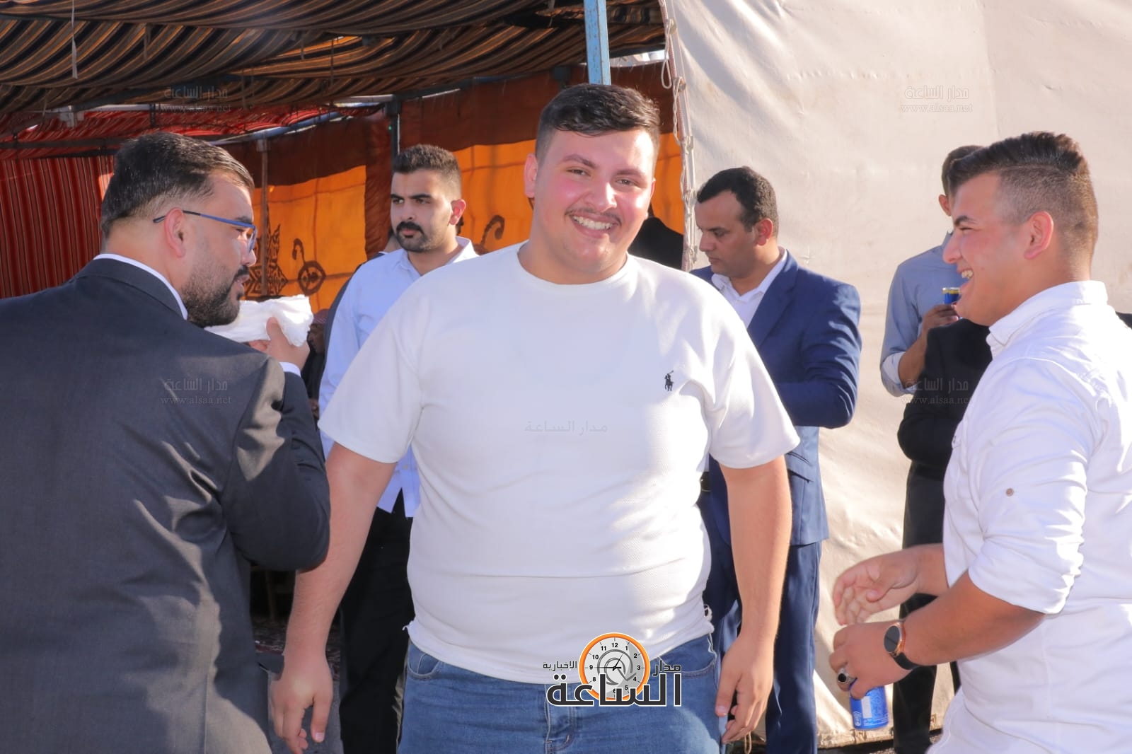 Madar Al-Saa Images 0.457886544452883