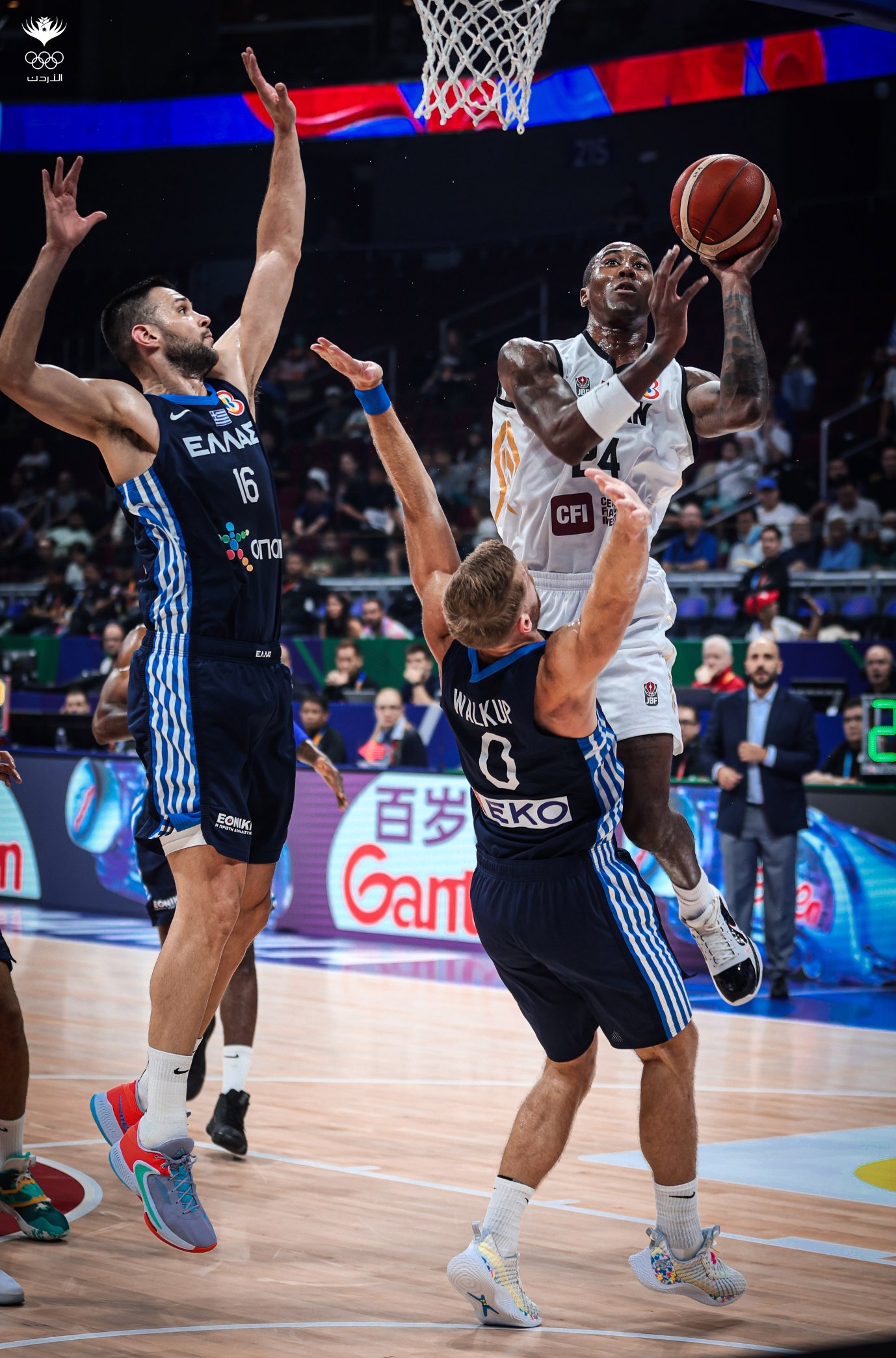 Madar Al-Saa Images 0.6553180825352201