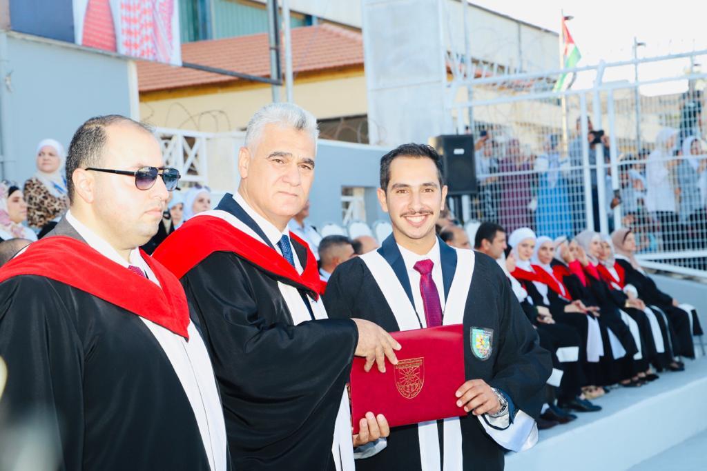 Madar Al-Saa Images 0.9295242488172406