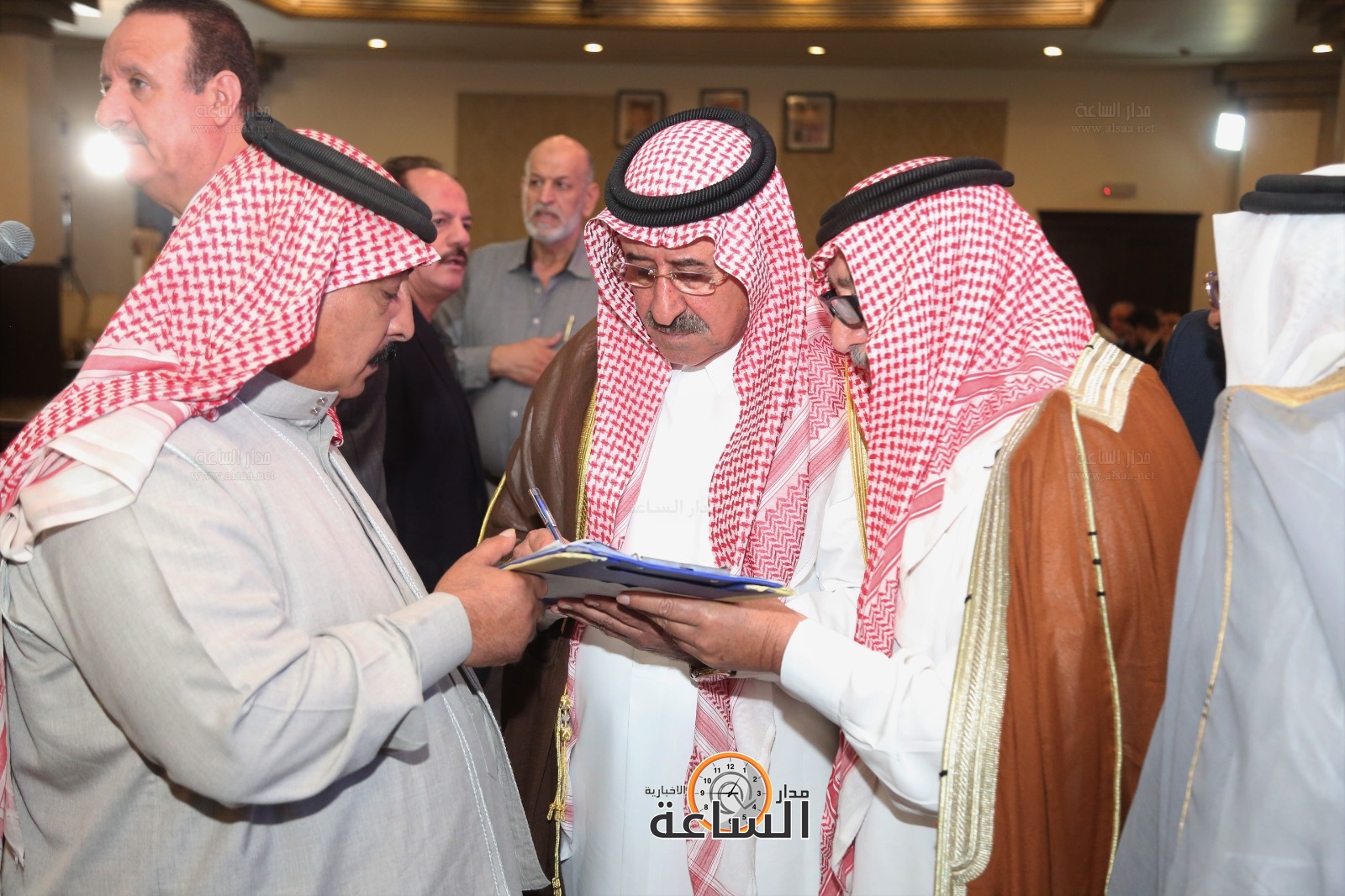 Madar Al-Saa Images 0.1689710565315048