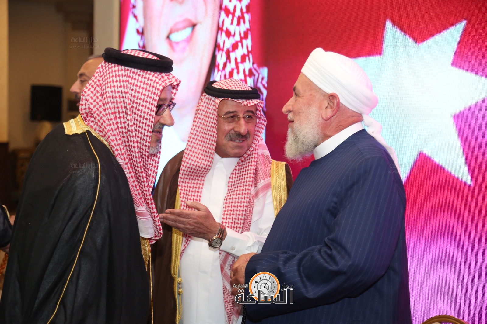 Madar Al-Saa Images 0.059988954404303074