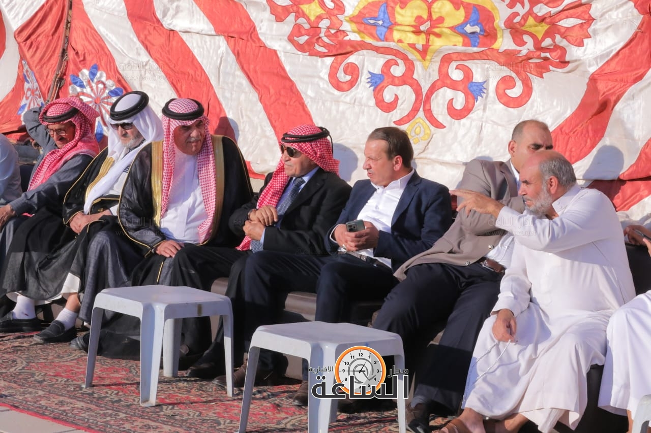 Madar Al-Saa Images 0.436833570412972