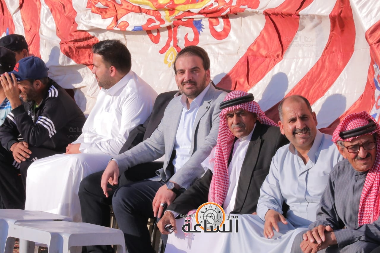 Madar Al-Saa Images 0.4238565369886067