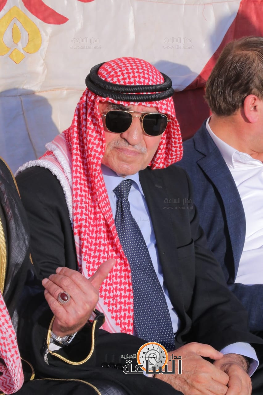 Madar Al-Saa Images 0.6176588570593808