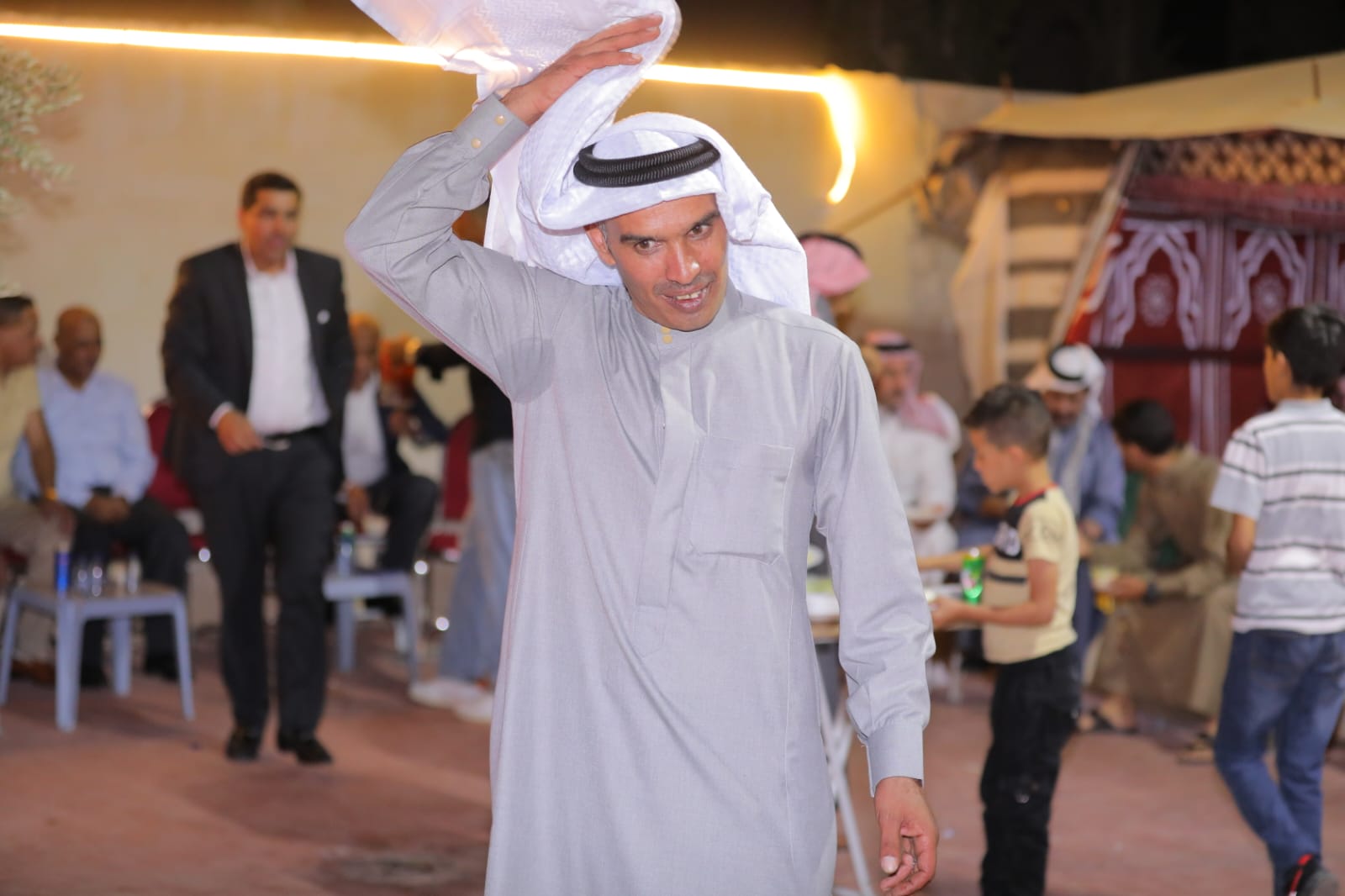 Madar Al-Saa Images 0.6664520953994273