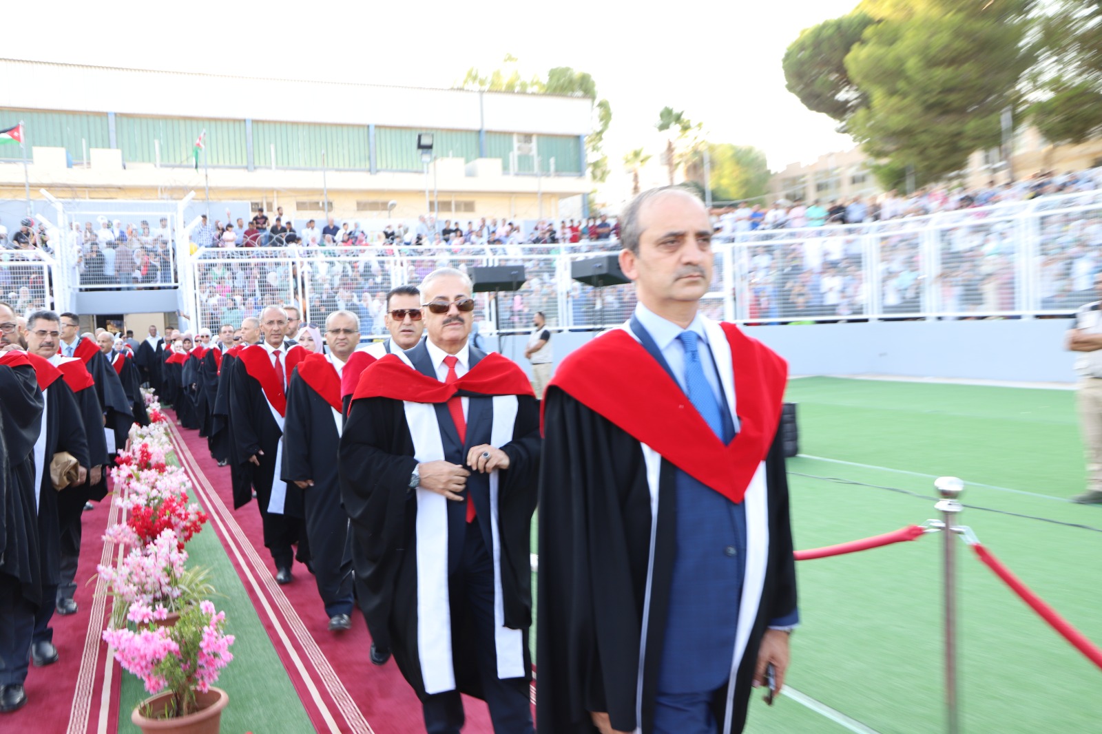 Madar Al-Saa Images 0.6567789363893286