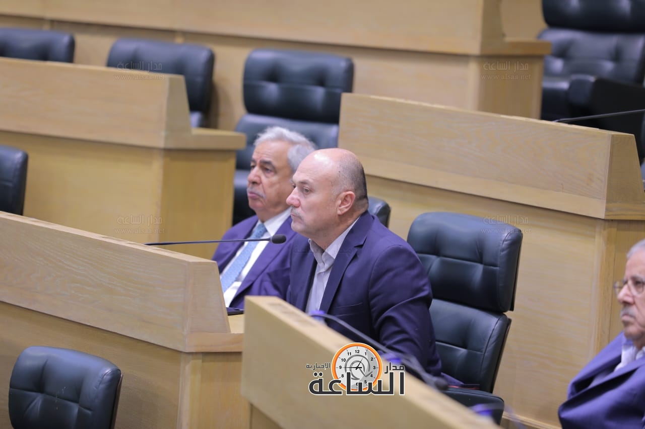 Madar Al-Saa Images 0.35694978184707016