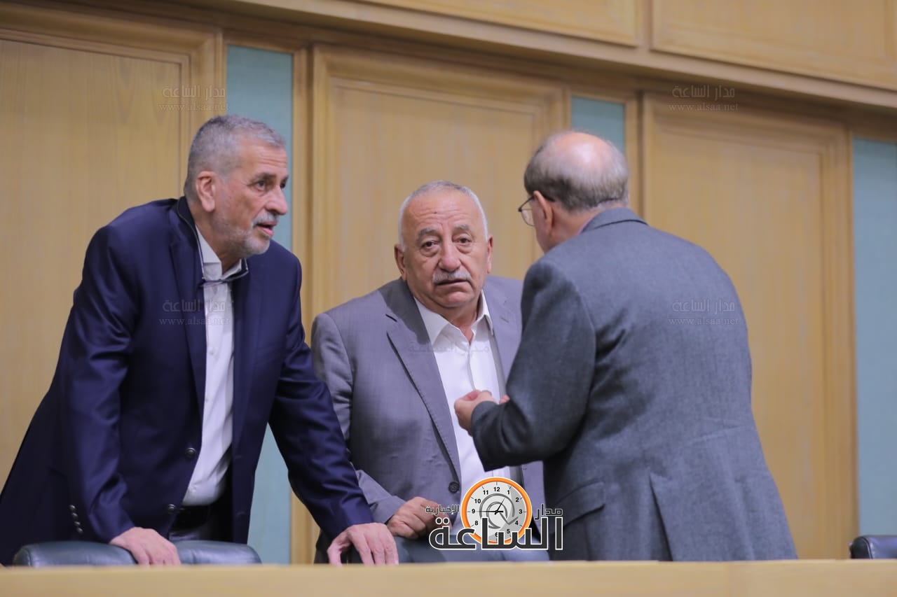 Madar Al-Saa Images 0.31025298198987117