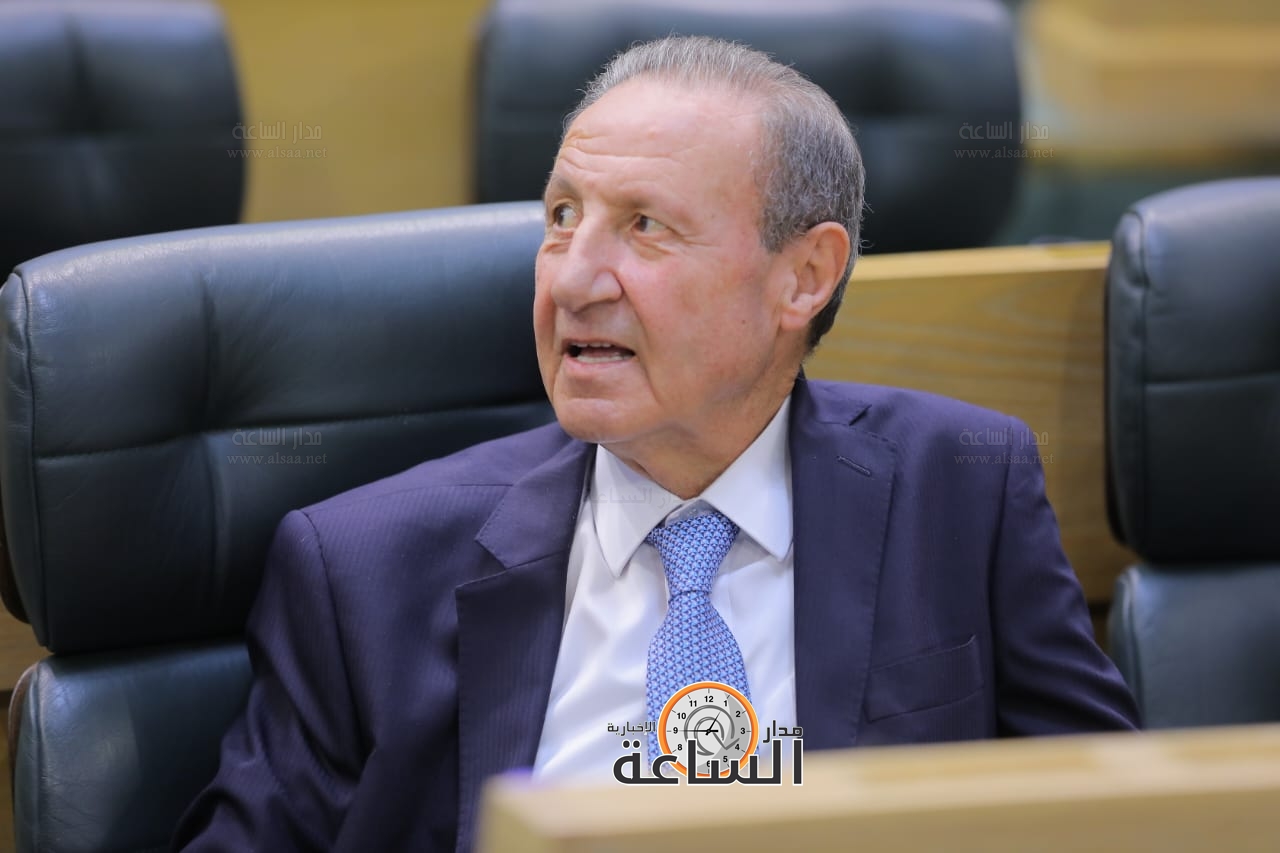 Madar Al-Saa Images 0.6243929935411547