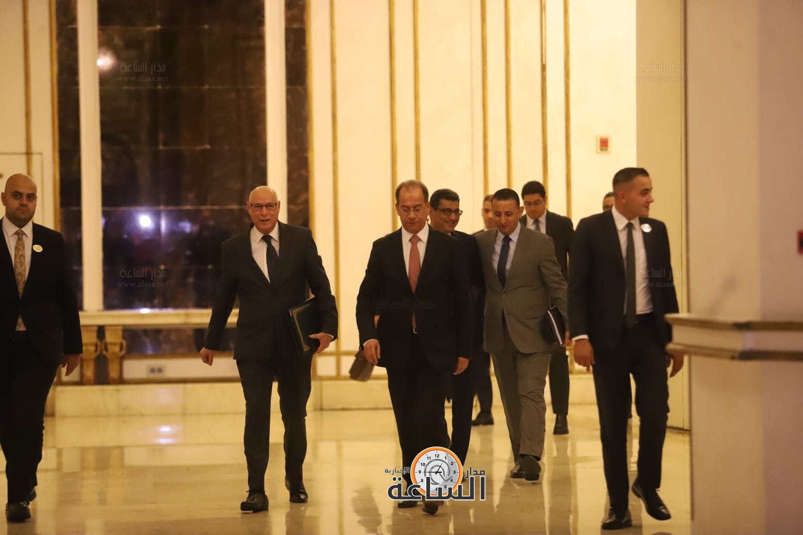 Madar Al-Saa Images 0.29291773591793313