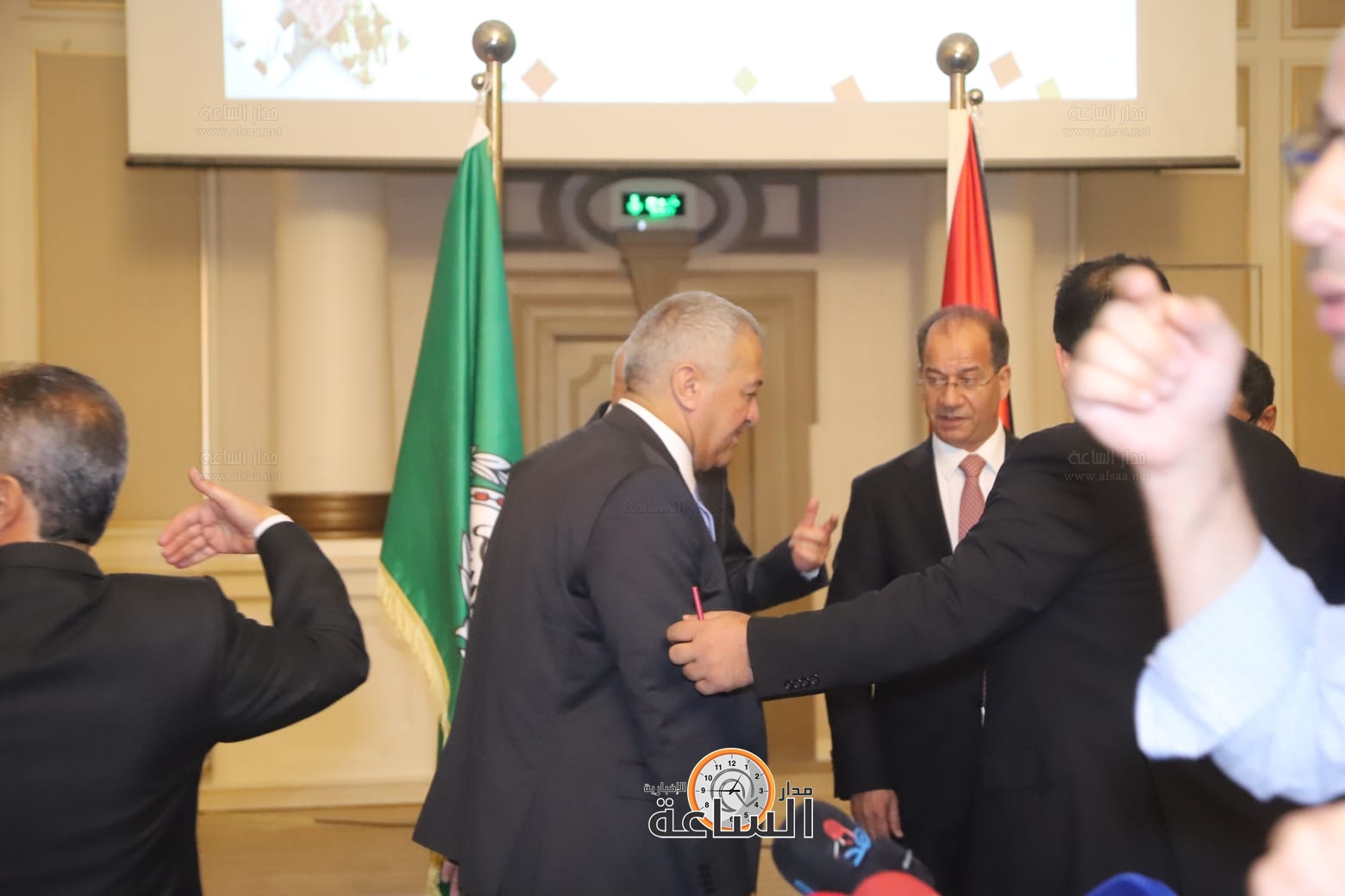 Madar Al-Saa Images 0.5674343967808142