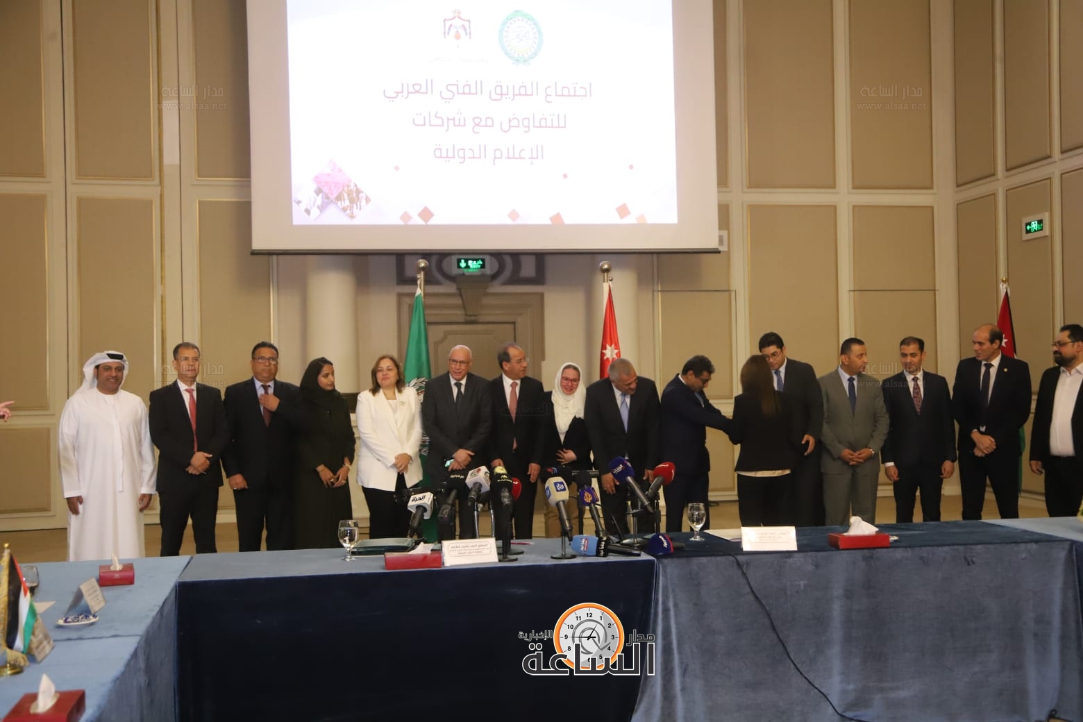 Madar Al-Saa Images 0.6732162617195141