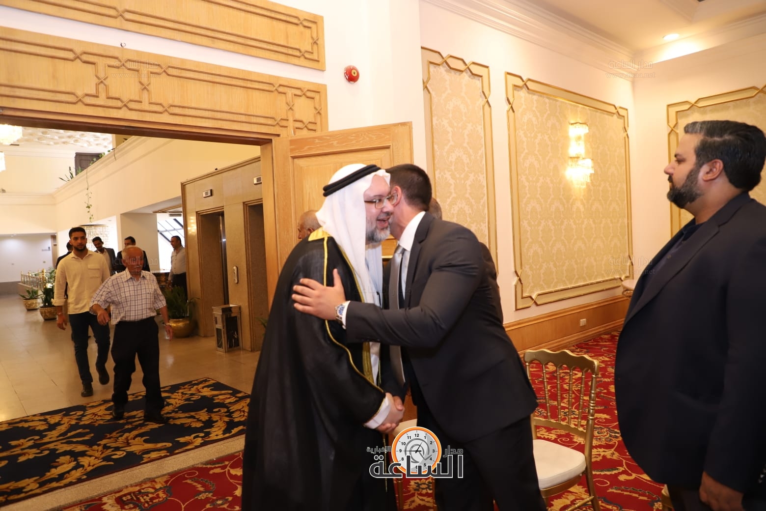 Madar Al-Saa Images 0.08695091633919905