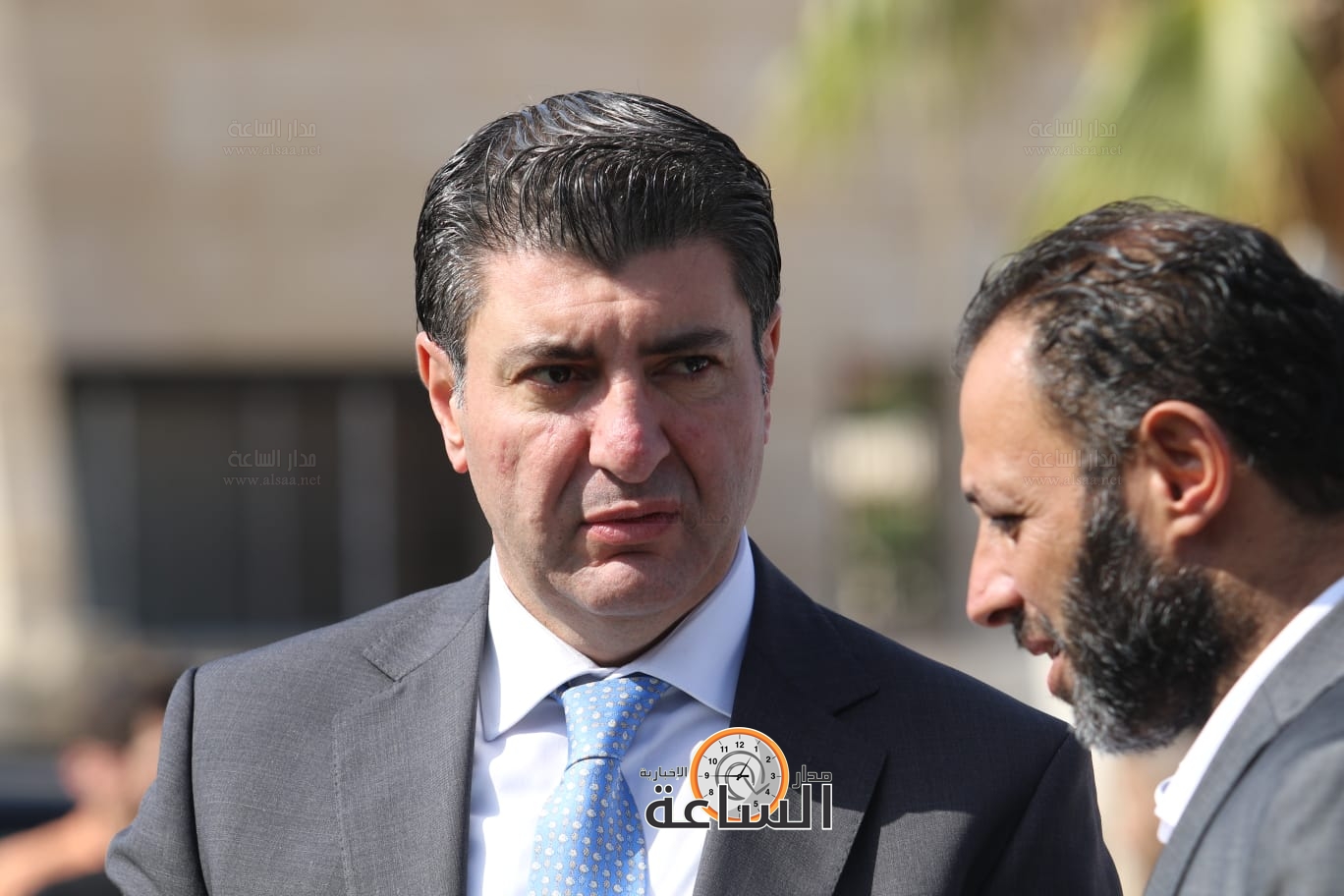 Madar Al-Saa Images 0.04117411487835865