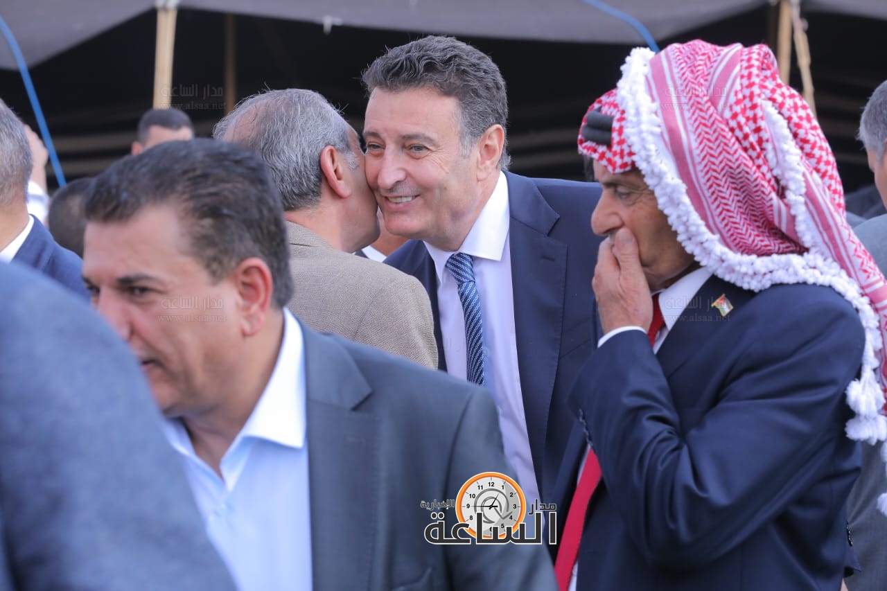 Madar Al-Saa Images 0.8717623081011641