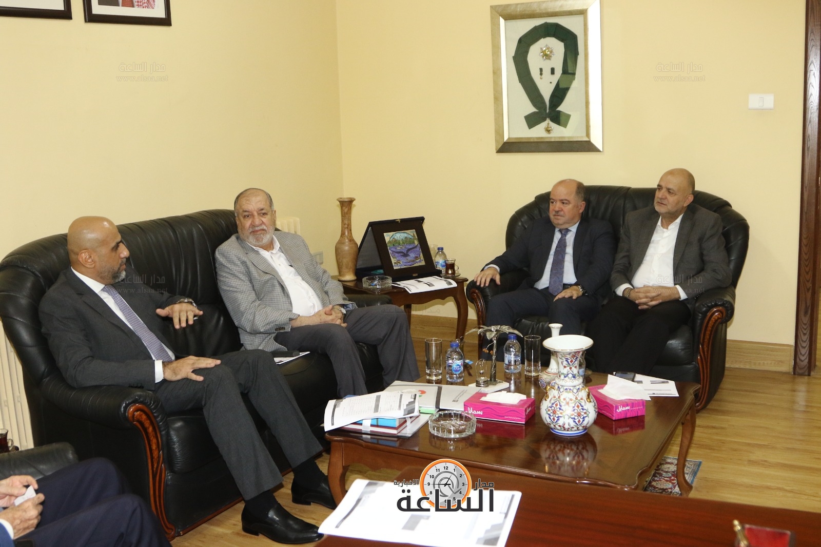 Madar Al-Saa Images 0.1935367961072918