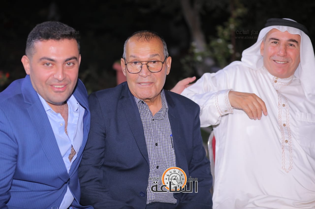 Madar Al-Saa Images 0.4932793084269629