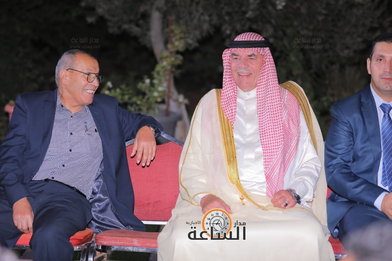 Madar Al-Saa Images 0.9014040536438799