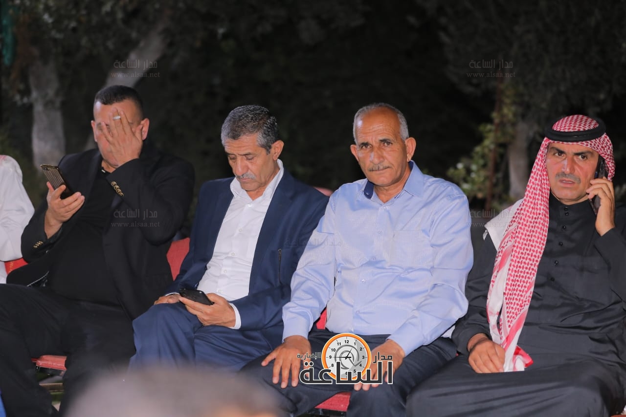 Madar Al-Saa Images 0.005372575945135516