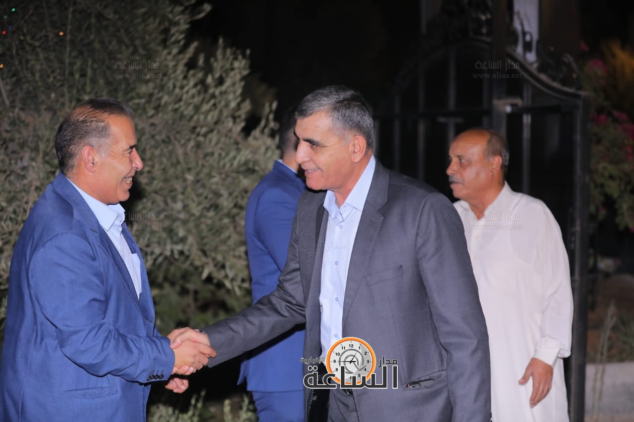 Madar Al-Saa Images 0.44051356590472723