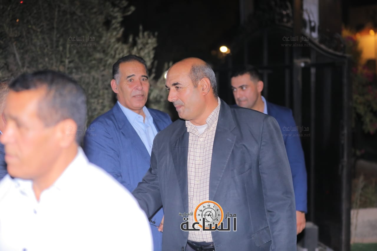 Madar Al-Saa Images 0.6968154646529382