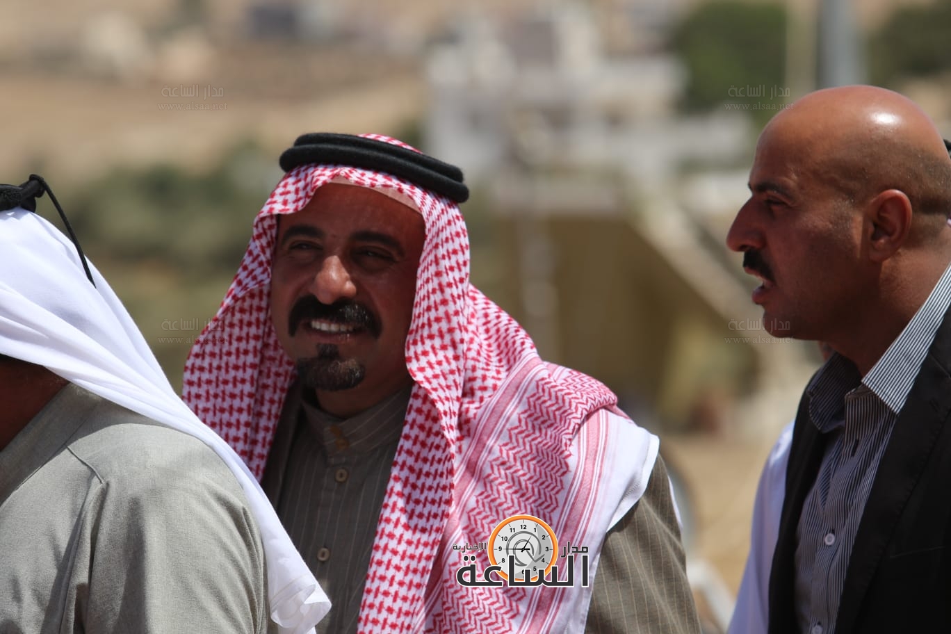 Madar Al-Saa Images 0.9049323024457816