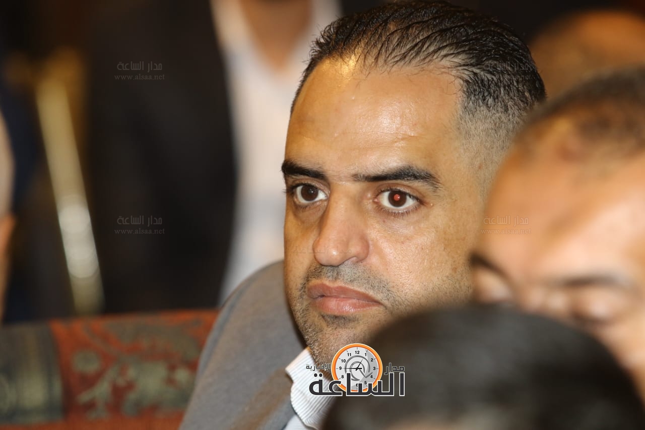 Madar Al-Saa Images 0.8827351231433516