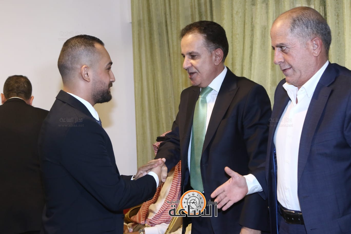 Madar Al-Saa Images 0.924377967959495