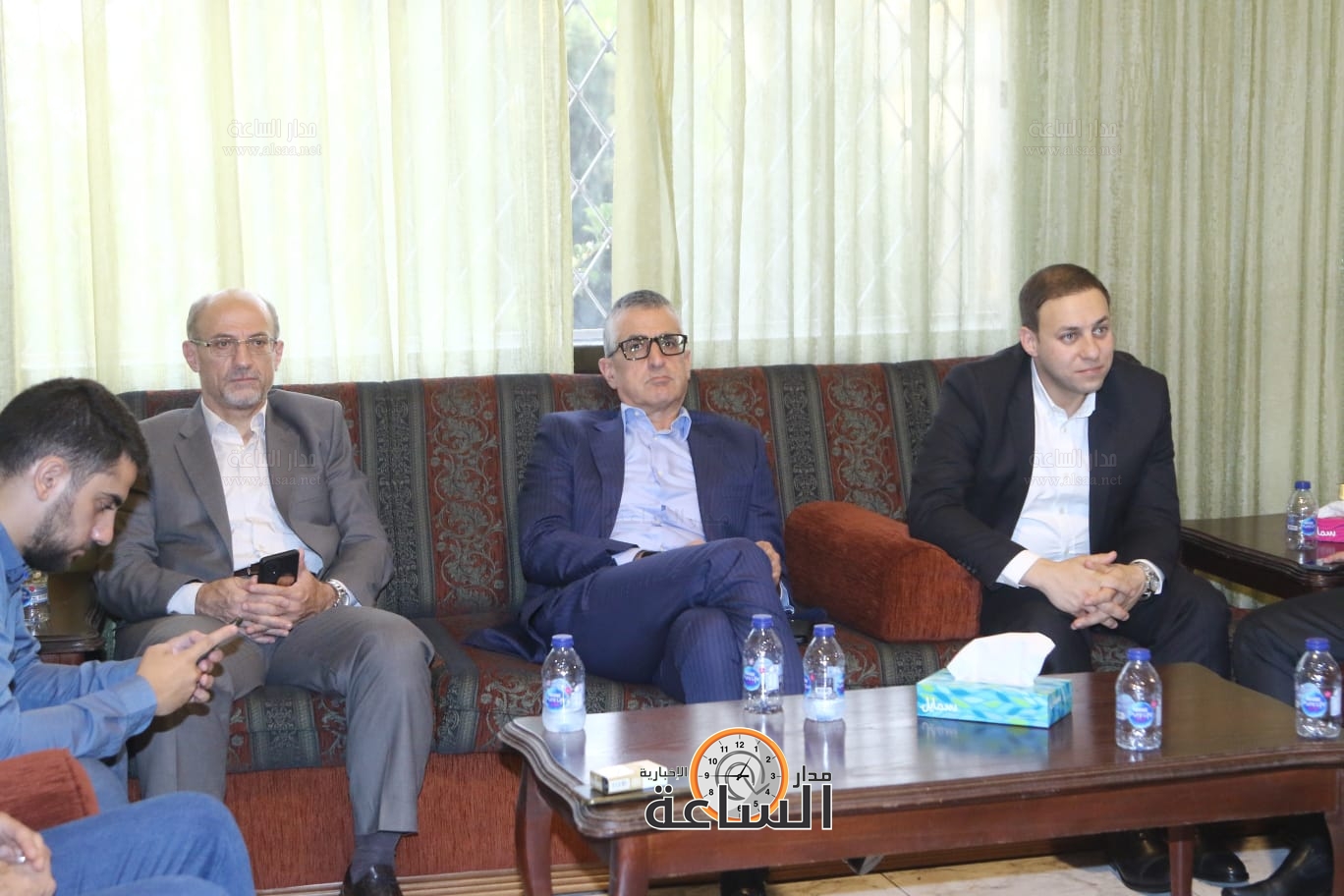 Madar Al-Saa Images 0.41732822169795725