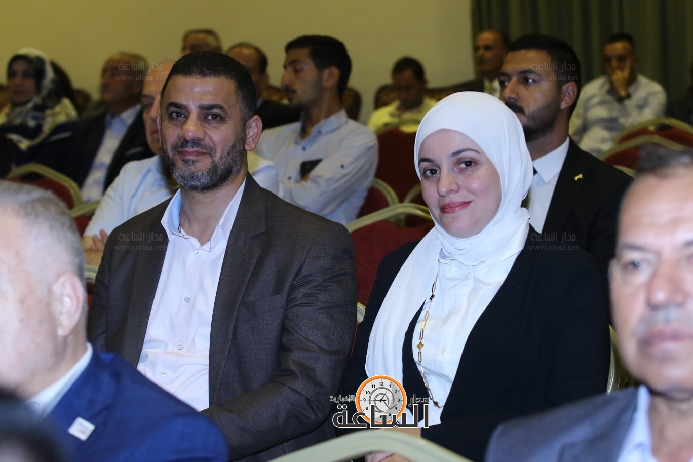 Madar Al-Saa Images 0.7840345124616355