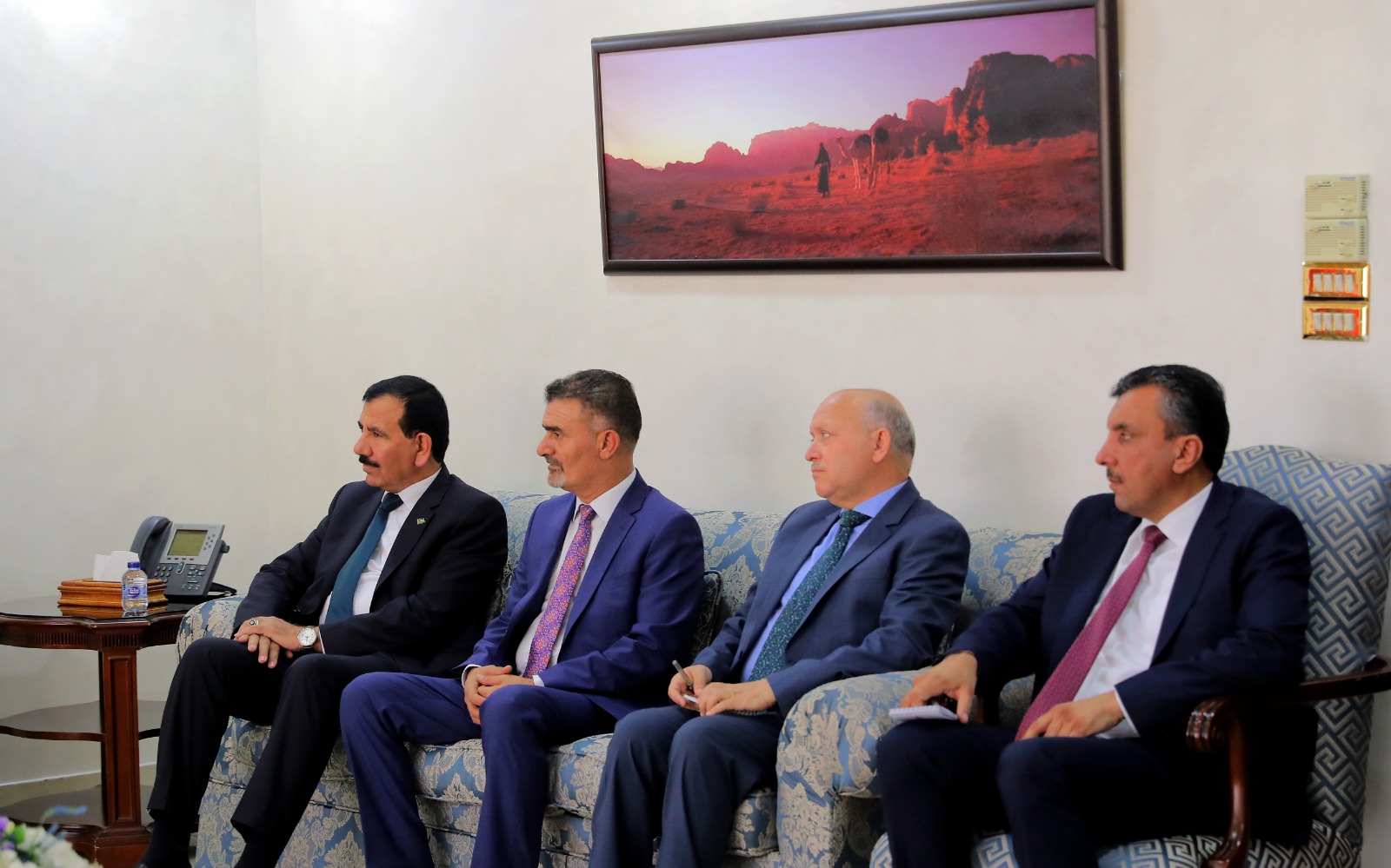 Madar Al-Saa Images 0.7256771799893953