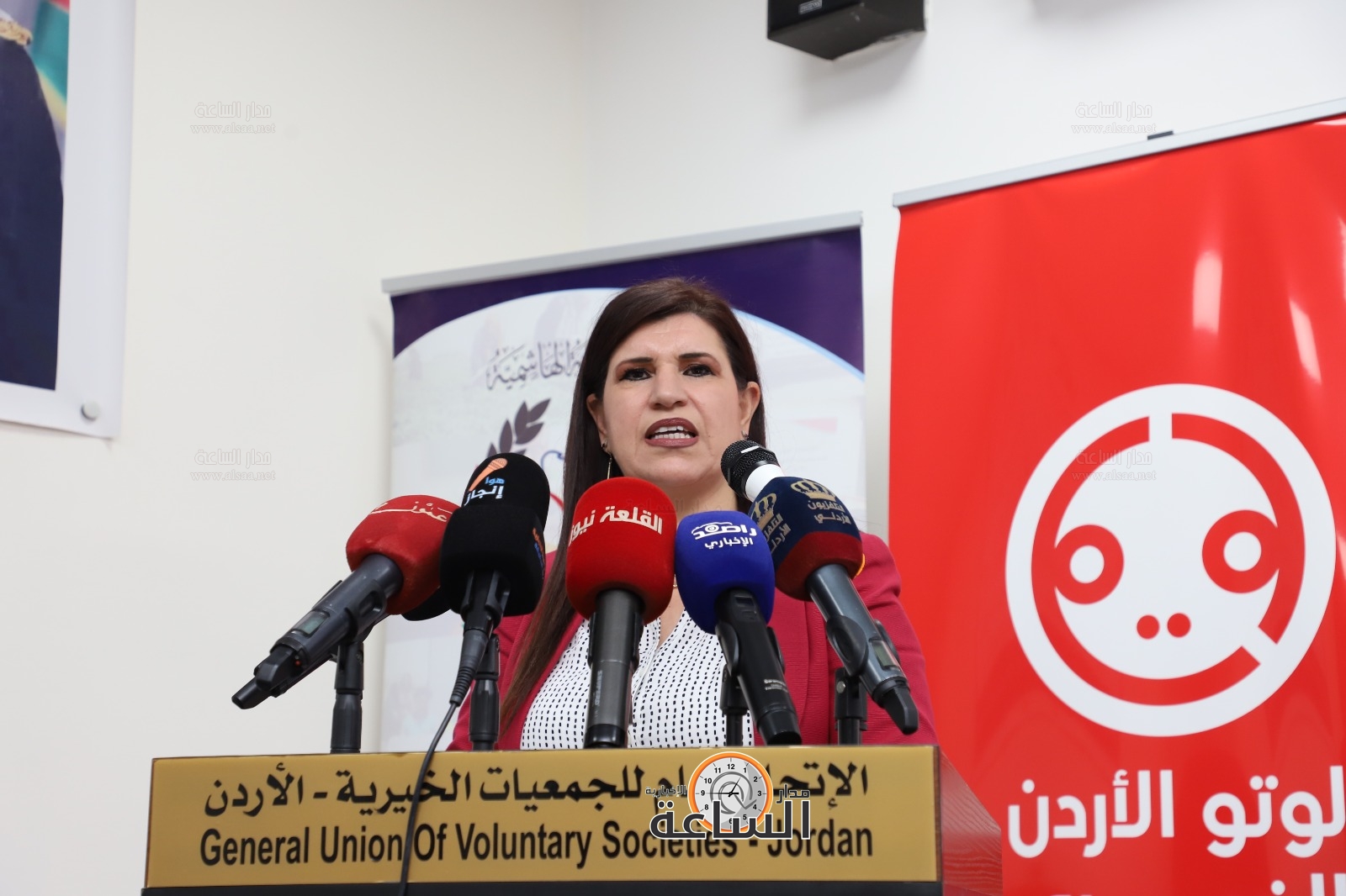 Madar Al-Saa Images 0.4879140240794795